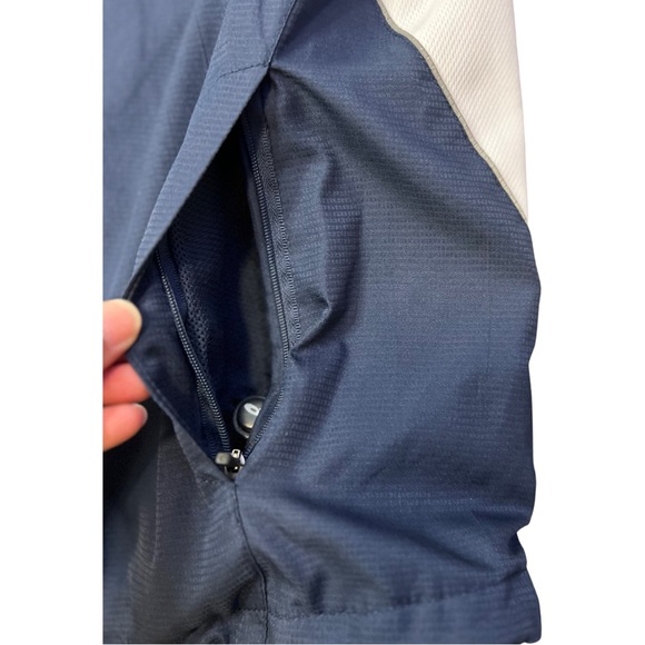 Asics Maratona Di Roma Marathon Jacket - Picture 8 of 15